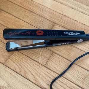 1 inch nano titanium Babyliss Pro hair straightener